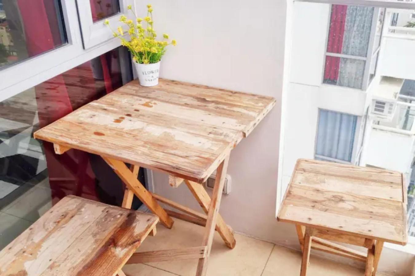 Great View With Balcony In Araneta Center Apartment Manila Exterior photo